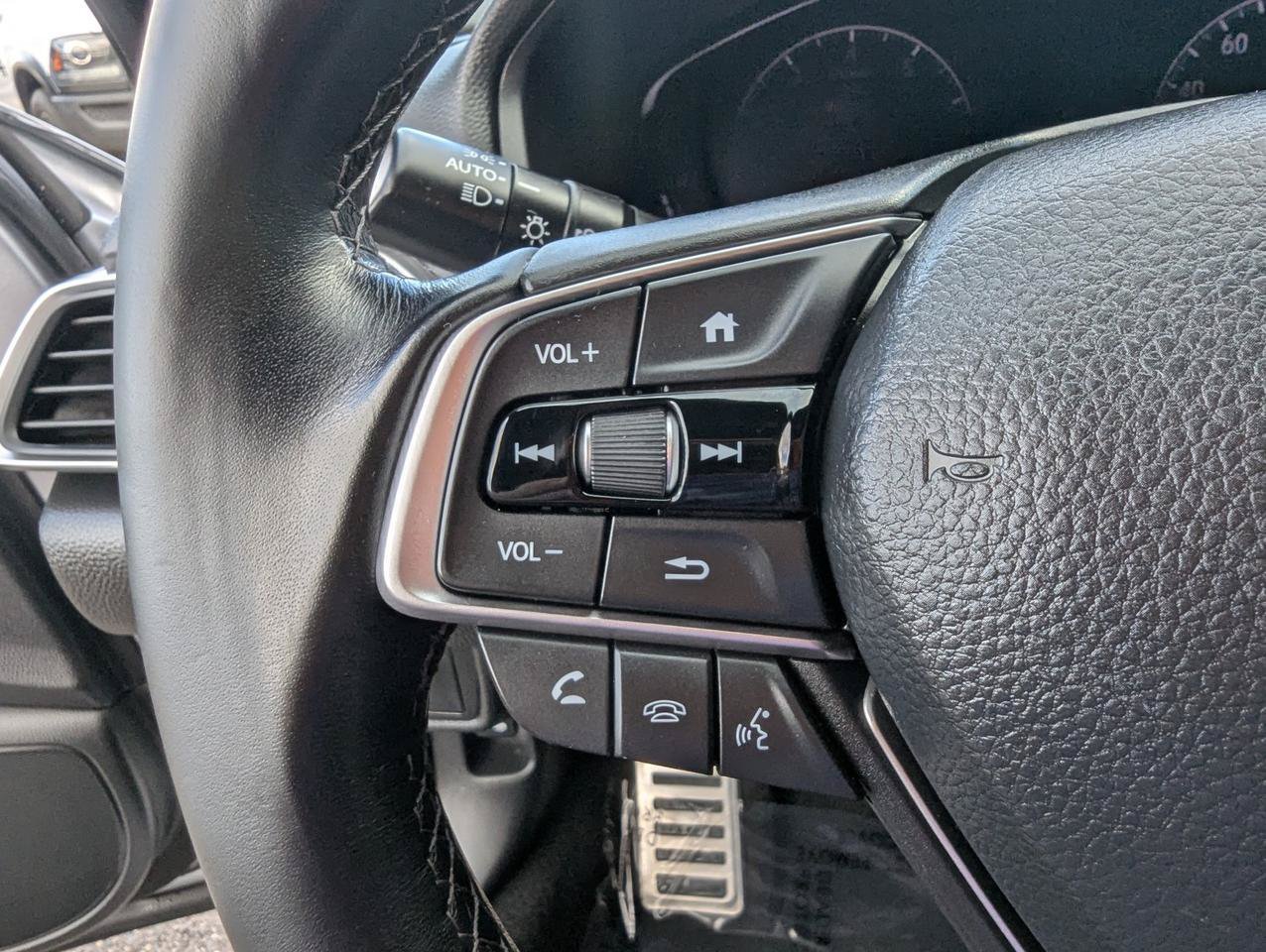 Used 2021 Honda Accord Sport image 14