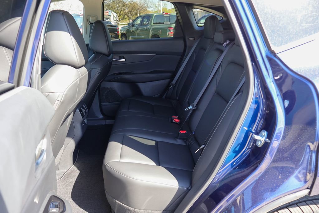 New 2026 Nissan Murano SV AWD/4WD image 8