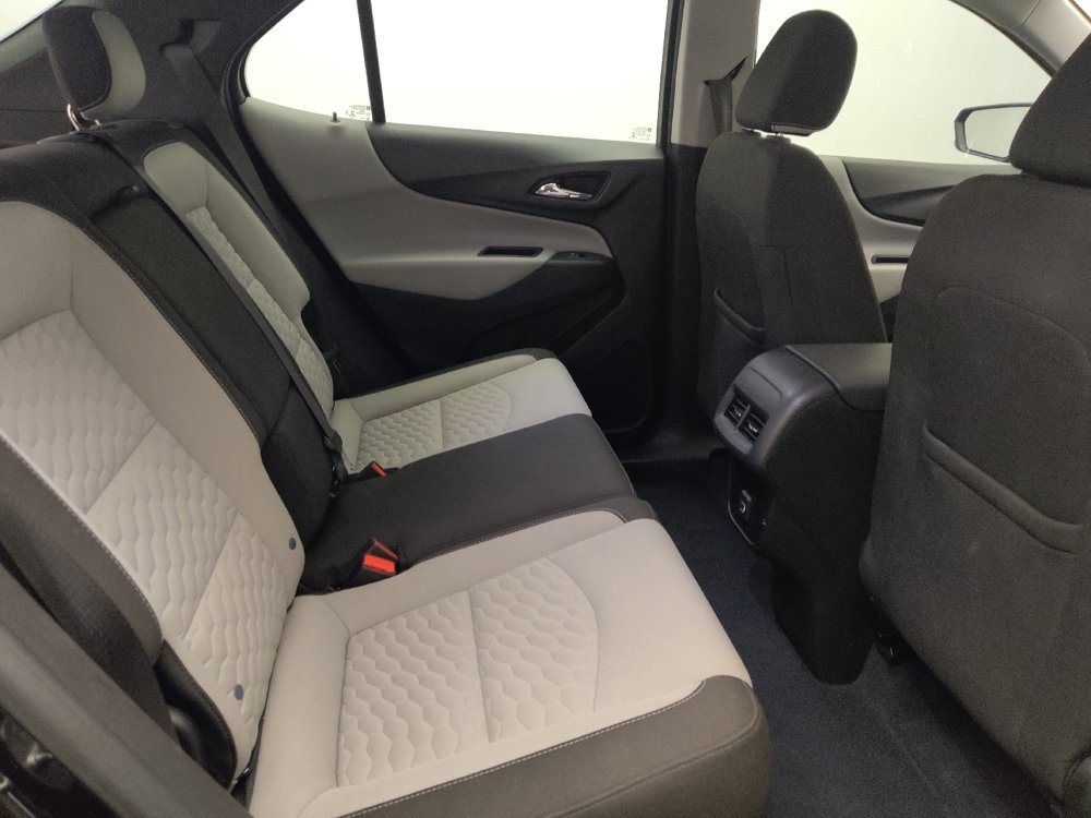 Used 2020 Chevrolet Equinox LS image 19