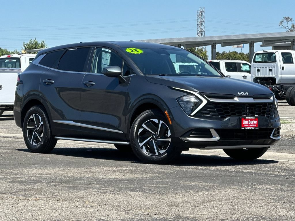Used 2023 Kia Sportage LX AWD/4WD video 1