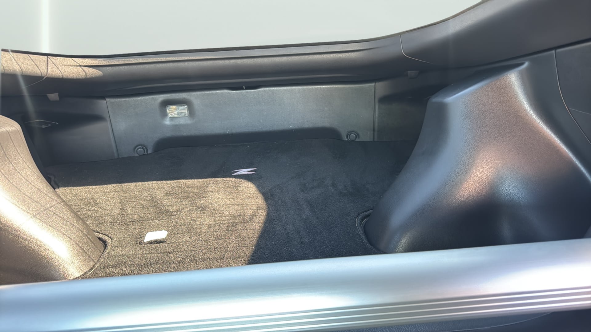Used 2013 Nissan 370Z Coupe RWD image 33