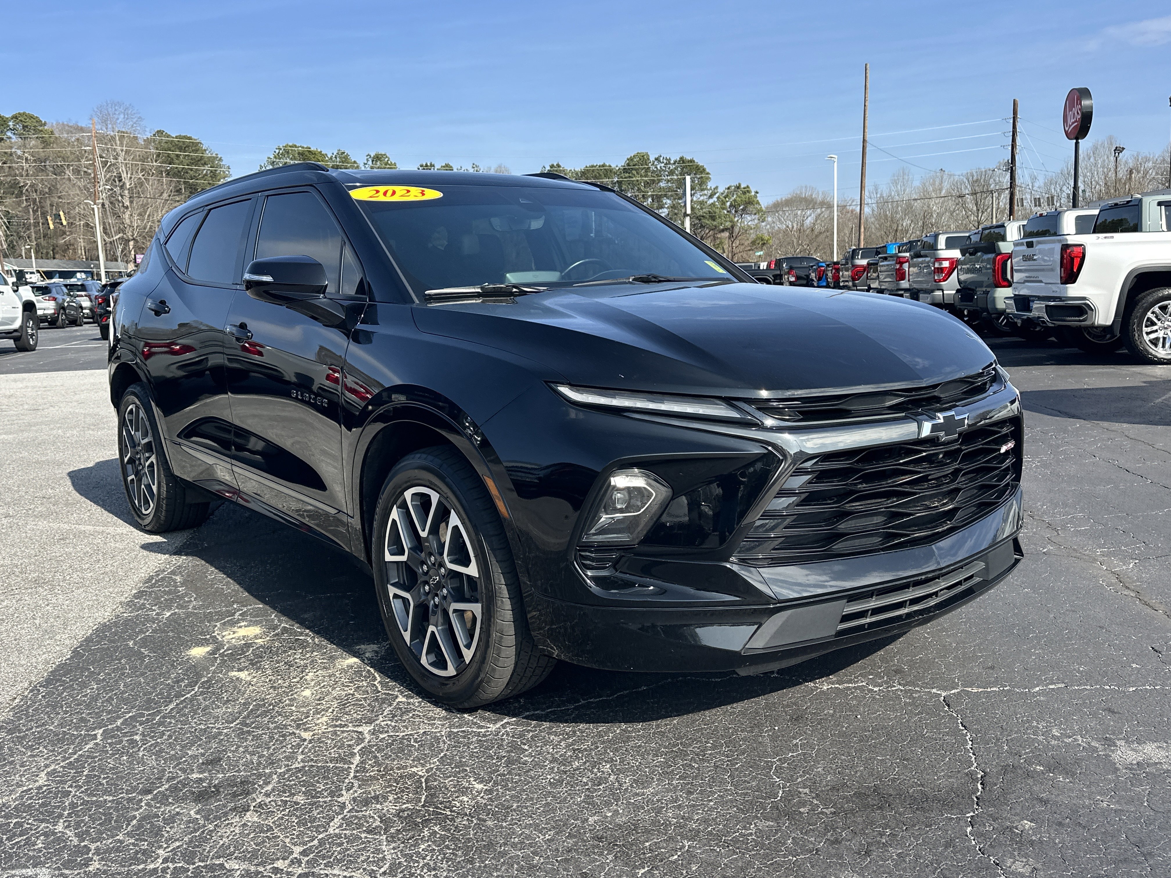 Used 2023 Chevrolet Blazer RS w/ Driver Confidence II Package image 2