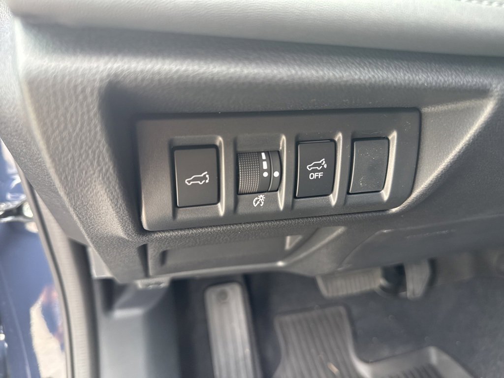 New 2025 Subaru Outback Touring XT image 11