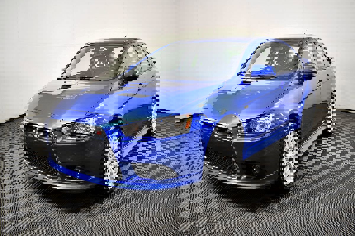 Used 2010 Mitsubishi Lancer Ralliart image 3