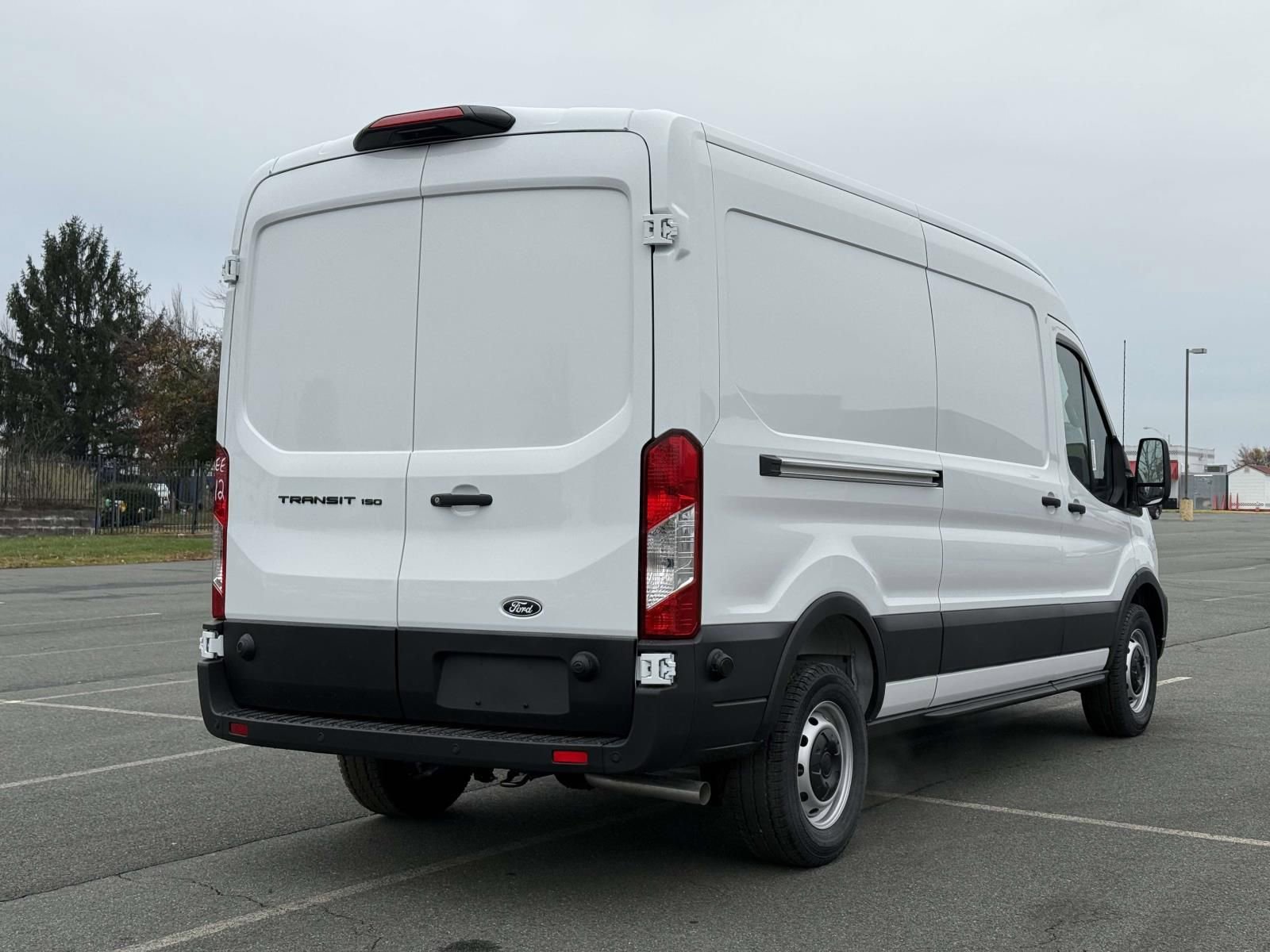 New 2026 Ford Transit 150 148 Medium Roof w/ Load Area Protection Package image 3