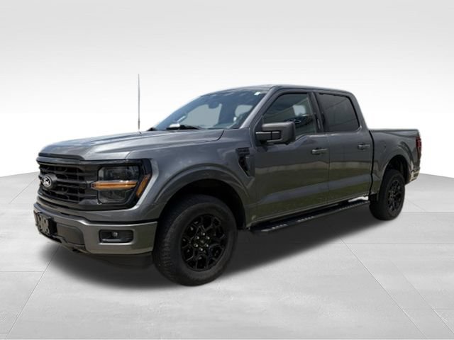 Used 2024 Ford F150 XLT w/ XLT Black Appearance Package AWD/4WD image 9