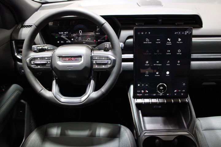 New 2026 GMC Terrain AT4 image 29