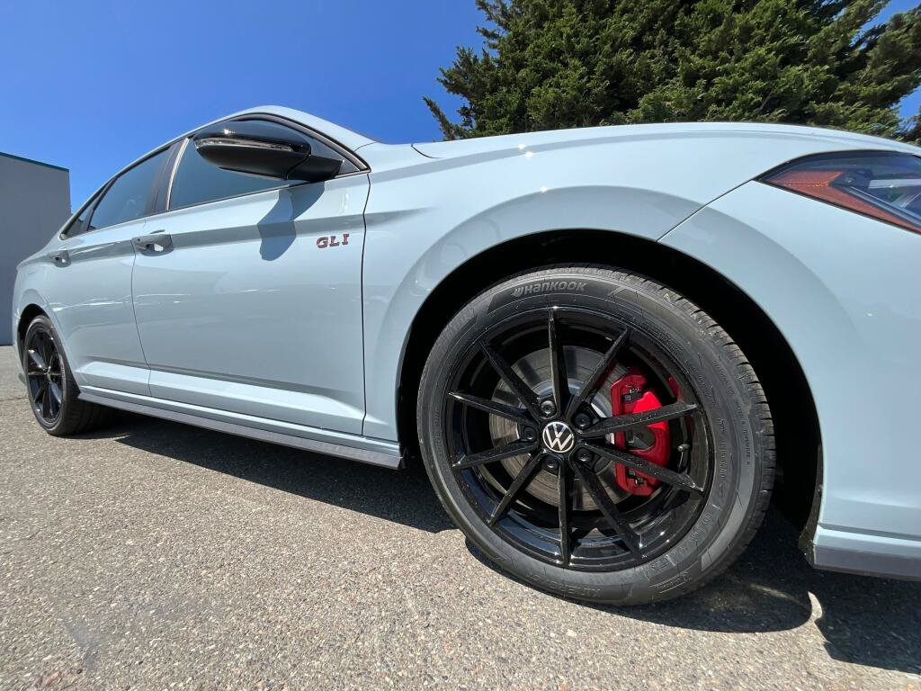 New 2026 Volkswagen Jetta GLI Autobahn FWD image 10
