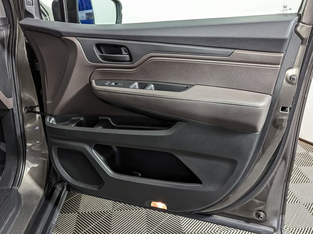 Used 2019 Honda Odyssey EX image 23