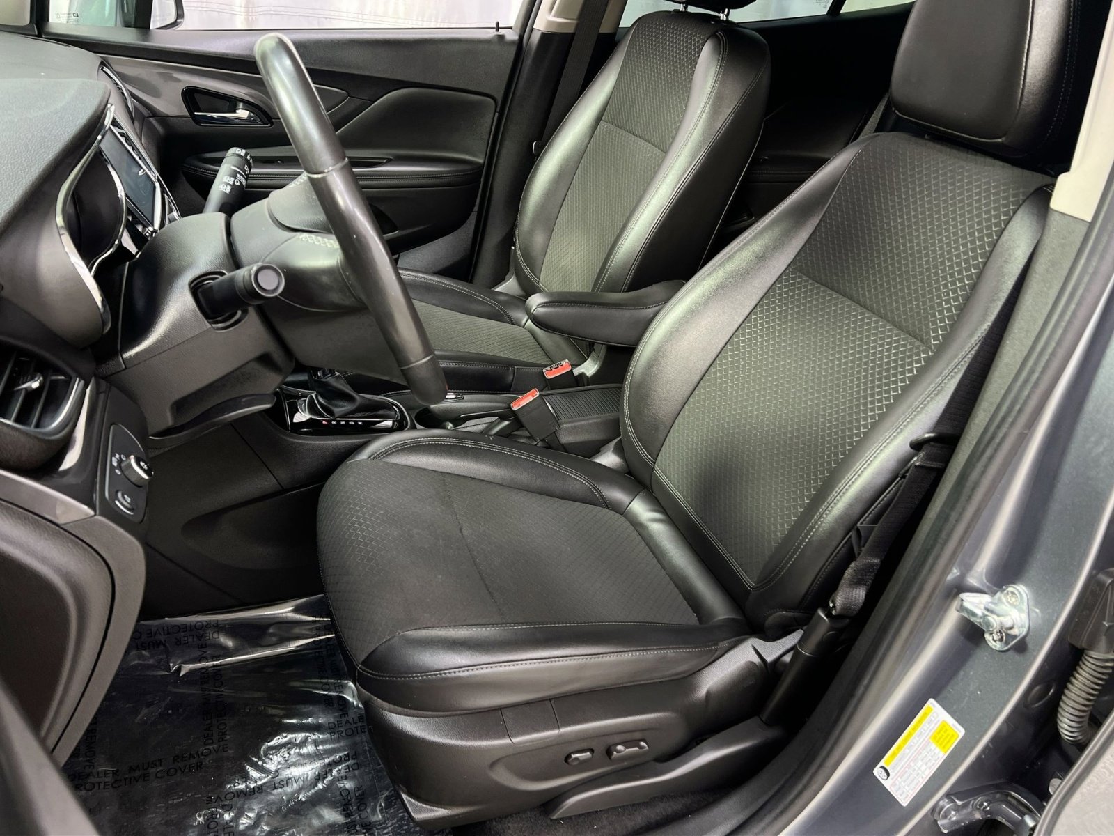 Used 2020 Buick Encore Preferred w/ Safety Package image 4