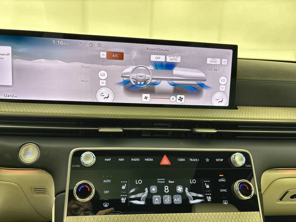 Used 2025 Genesis GV80 3.5T Prestige AWD/4WD image 17