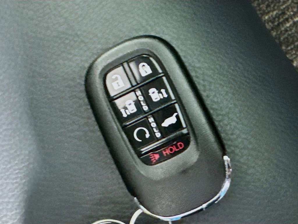 Certified 2026 Honda Odyssey Touring image 42