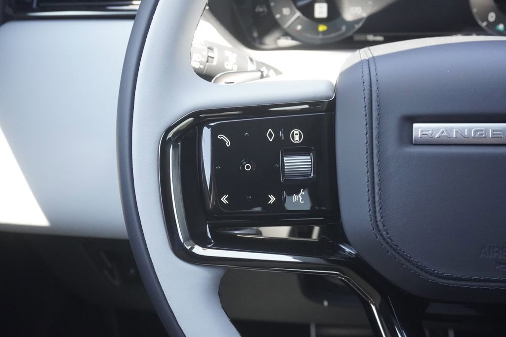 New 2026 Land Rover Range Rover Velar Dynamic SE image 12