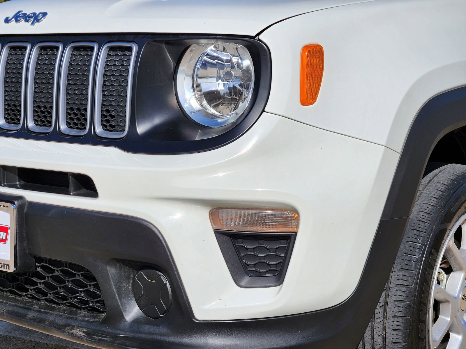 Used 2023 Jeep Renegade Latitude AWD/4WD image 10