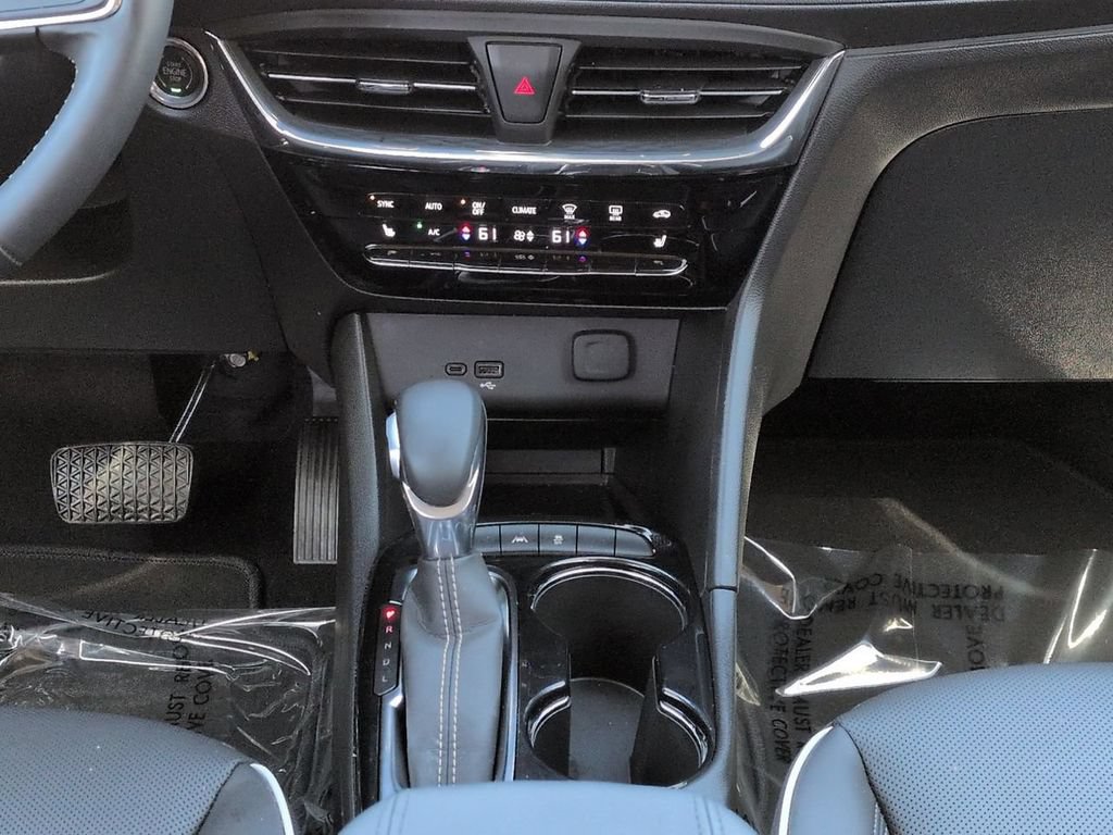 Used 2026 Buick Encore GX Avenir w/ Avenir Technology Package FWD image 19