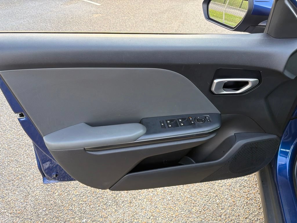 Used 2025 Kia K4 FWD image 18