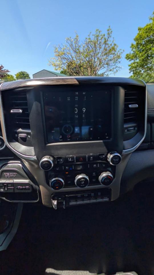Used 2020 RAM 3500 Laramie AWD/4WD image 21
