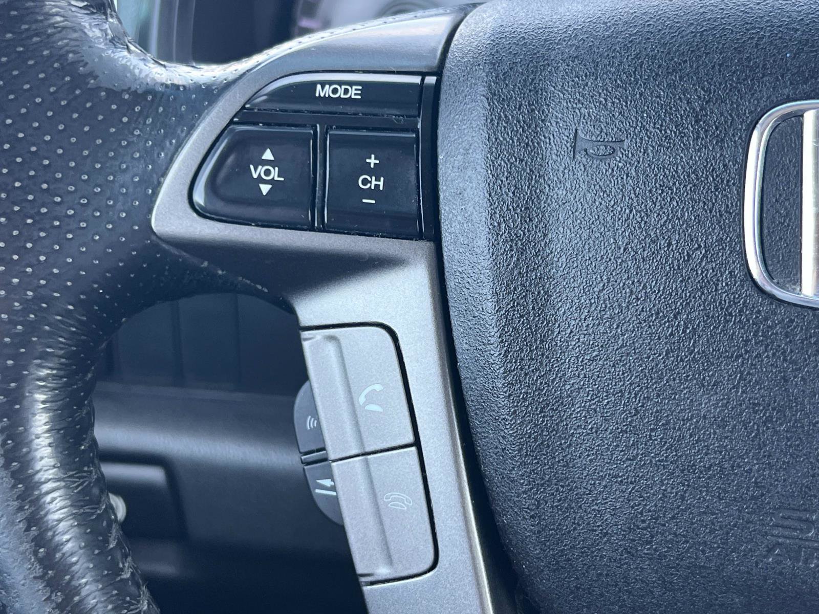 Used 2015 Honda Pilot Touring image 9