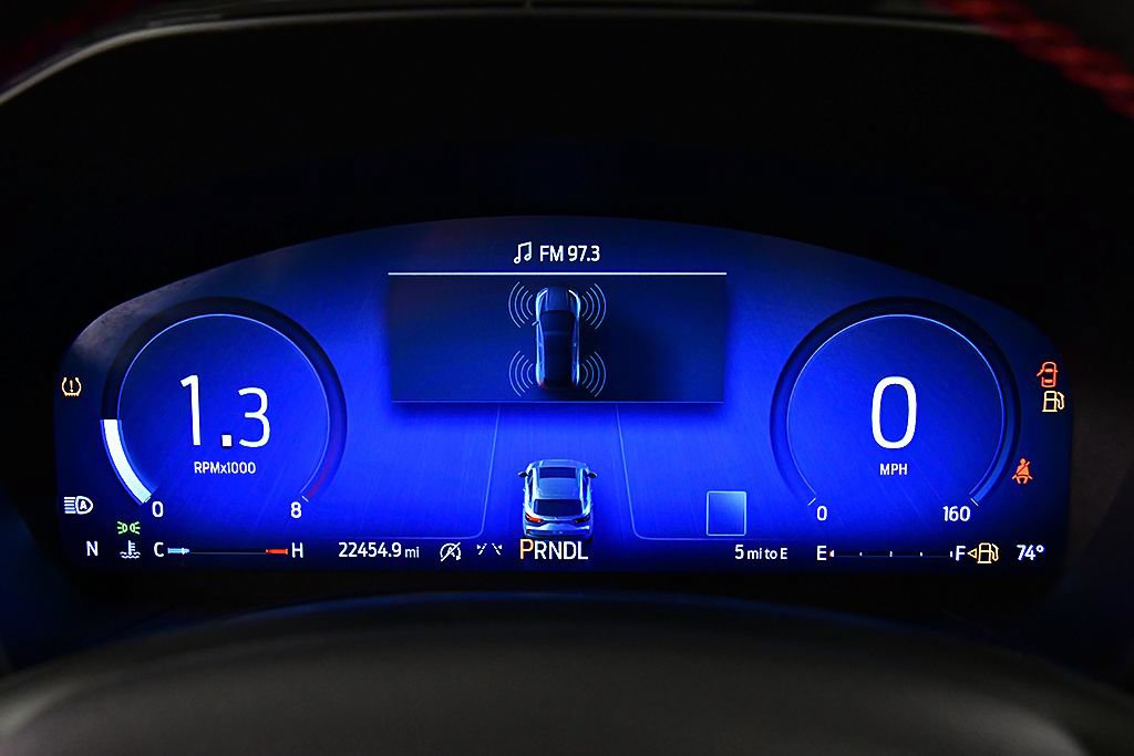 Used 2023 Ford Escape ST-Line Select w/ Tech Pack #2 AWD/4WD image 16