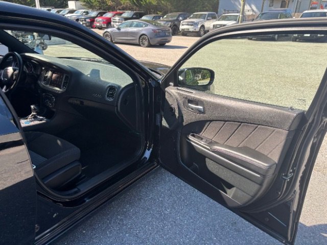 Used 2023 Dodge Charger SXT image 49
