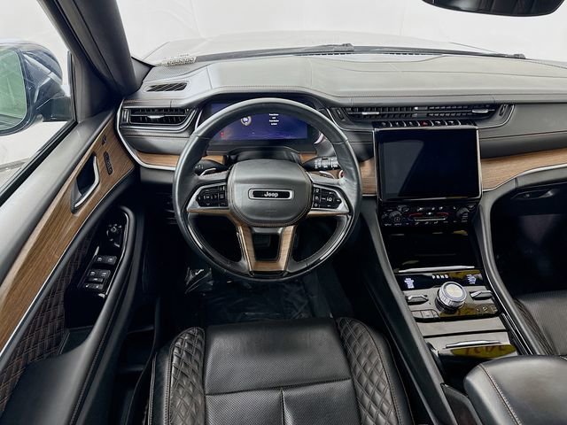 Used 2021 Jeep Grand Cherokee L Summit w/ Luxury Tech Group V image 24