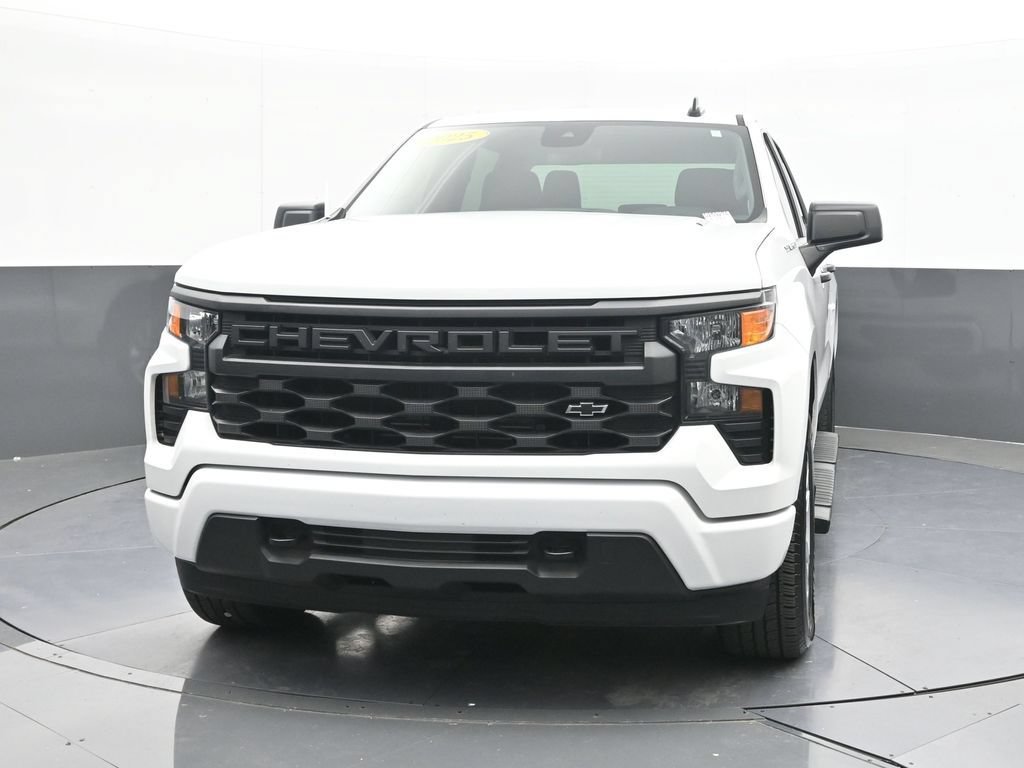 Used 2025 Chevrolet Silverado 1500 Custom AWD/4WD video 2
