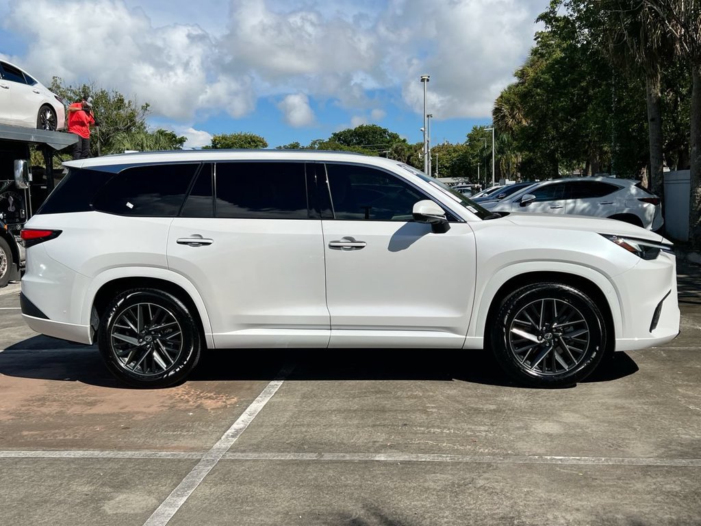 Certified 2026 Lexus TX 350 FWD w/ Technology Package image 8