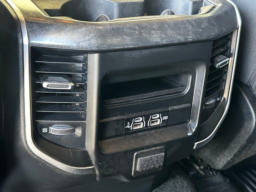 Used 2019 RAM 1500 Big Horn image 31