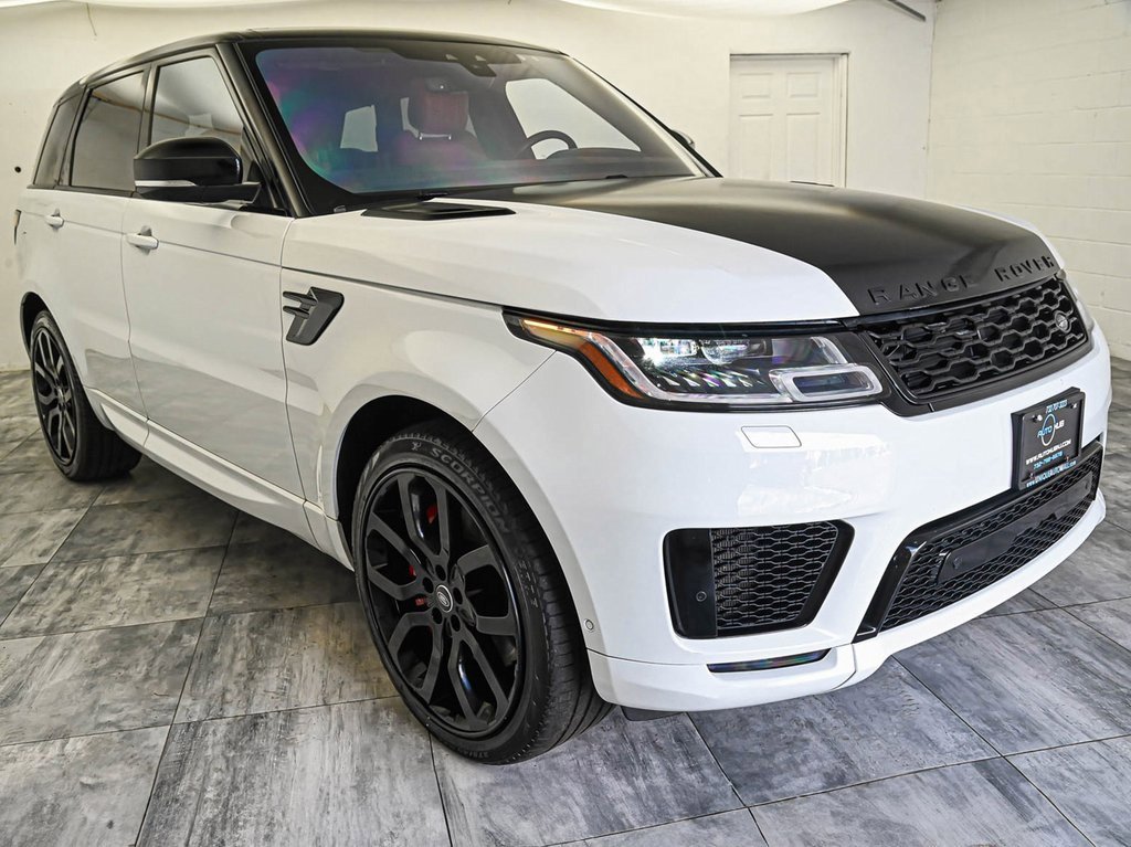 Used 2020 Land Rover Range Rover Sport HSE Dynamic image 3