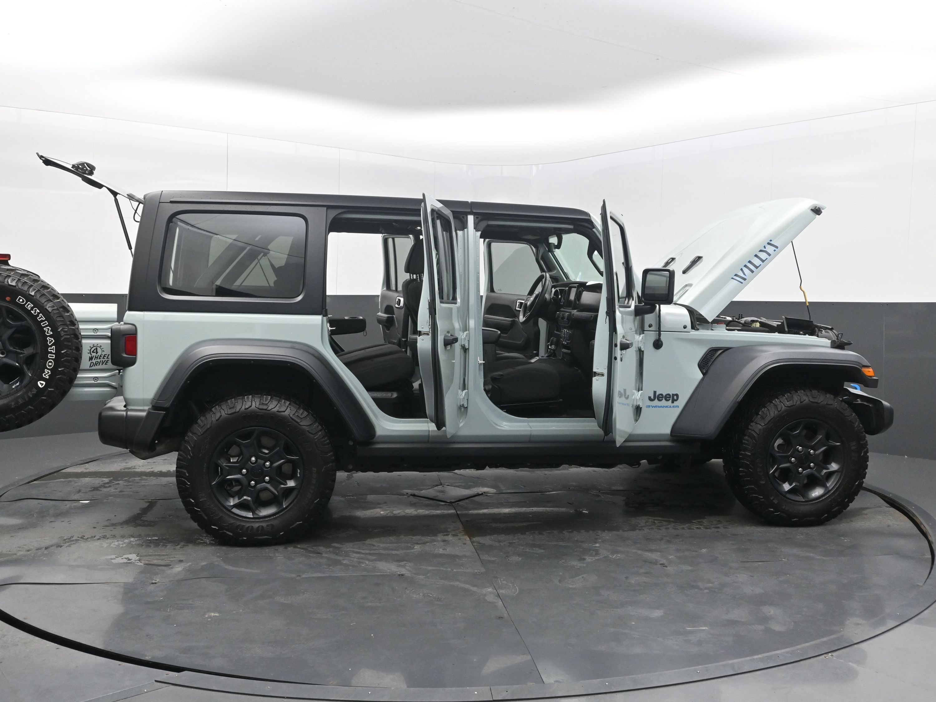 Used 2023 Jeep Wrangler Unlimited w/ 8.4" Radio Group AWD/4WD image 47