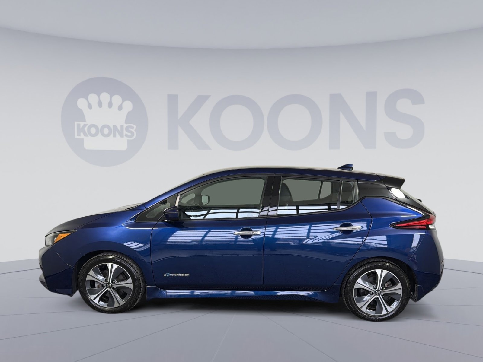 Used 2018 Nissan Leaf SL w/ SL Technology Package image 2