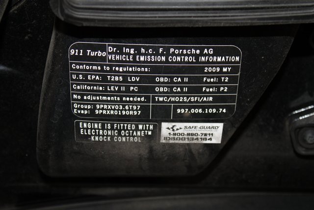 Used 2009 Porsche 911 Turbo image 38