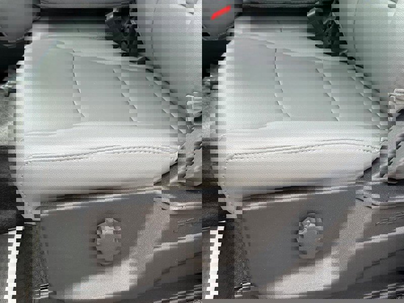 New 2025 Ford F450 XL w/ XL Chrome Package image 41