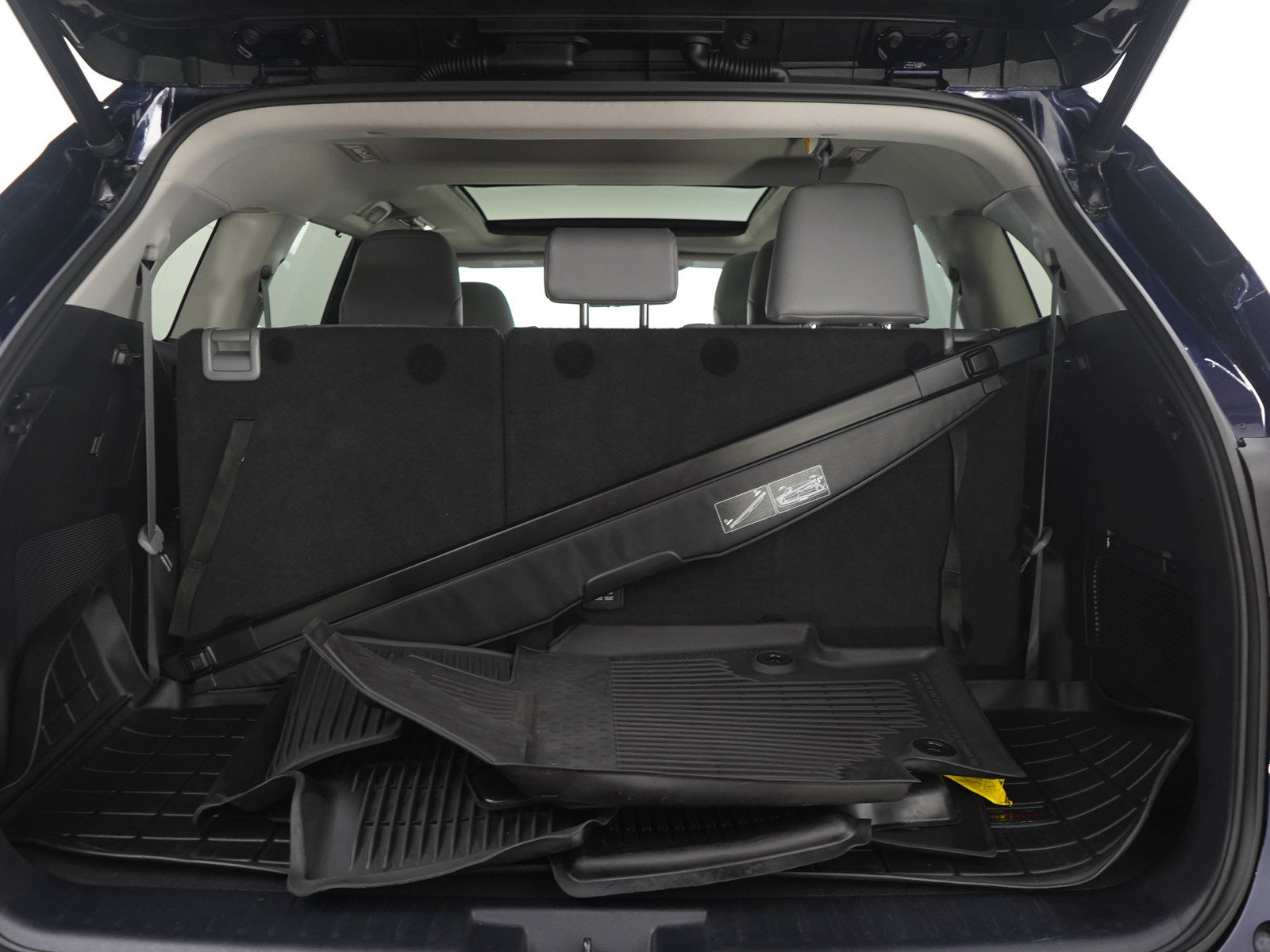 Used 2020 Toyota Highlander Platinum AWD/4WD image 9
