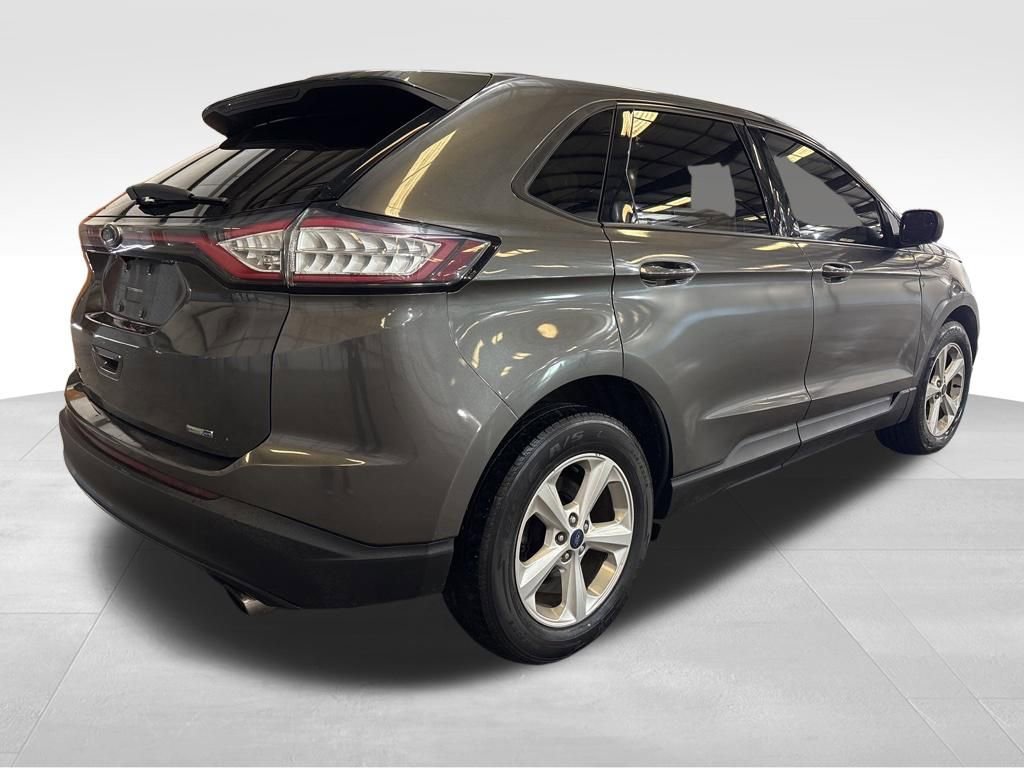Used 2016 Ford Edge SE image 5