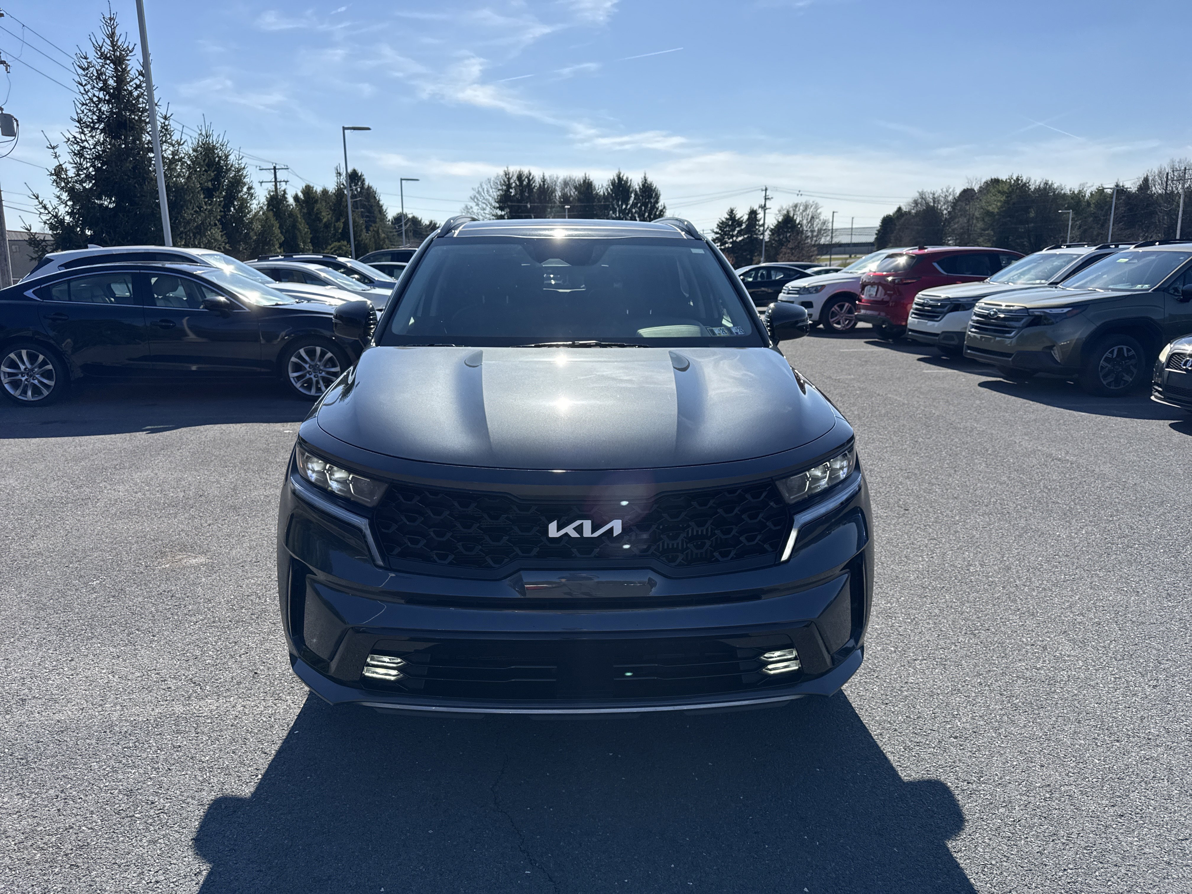 Used 2022 Kia Sorento SX image 3