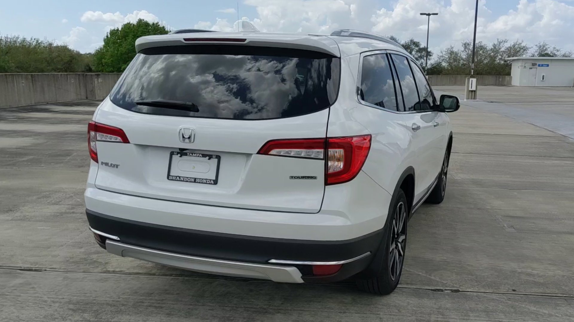 Used 2020 Honda Pilot Touring image 21
