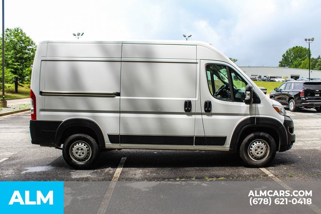 Used 2025 RAM ProMaster 2500 w/ Convenience Group FWD image 8