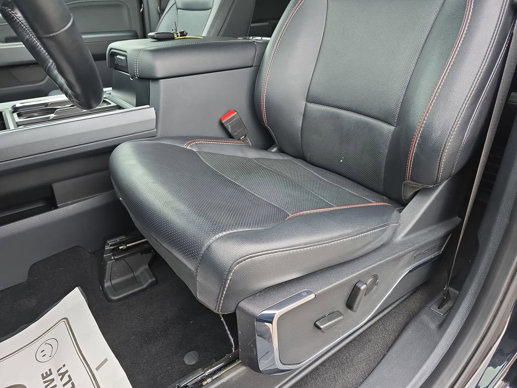 Used 2023 Ford F250 Lariat w/ Tow Technology Package image 32