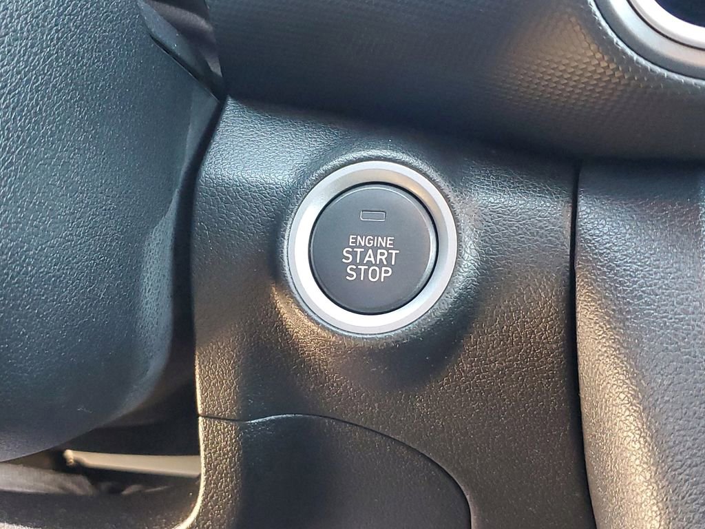 Used 2019 Hyundai Kona SEL AWD/4WD image 27