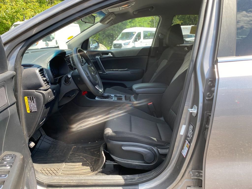 Used 2019 Kia Sportage LX image 6