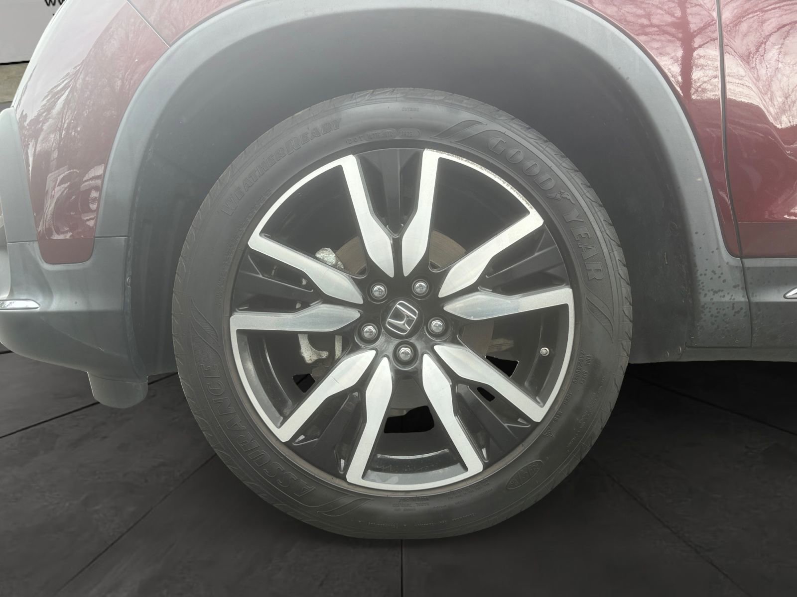 Used 2020 Honda Pilot Touring image 14