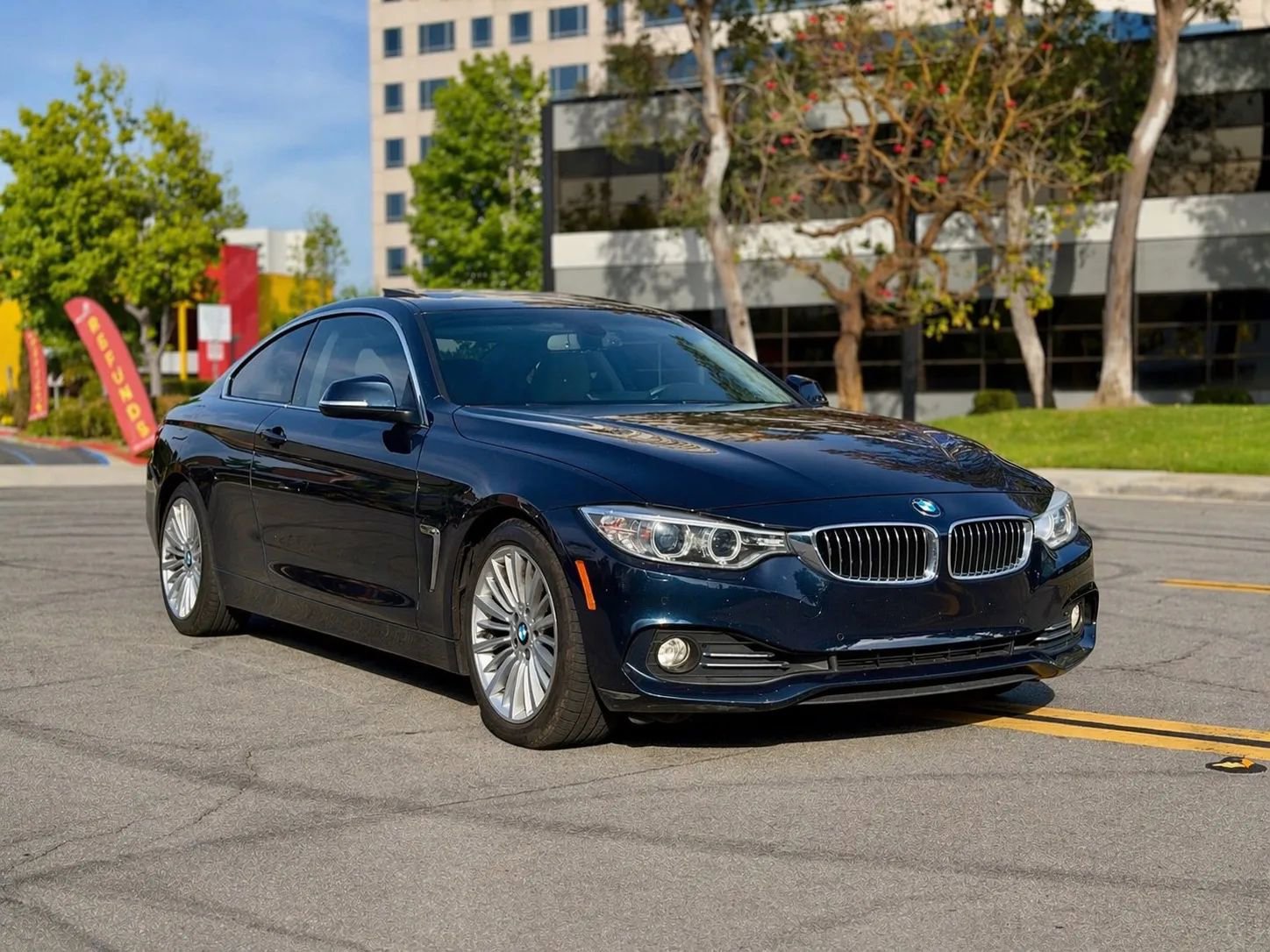 Used 2015 BMW 428i Coupe RWD image 3