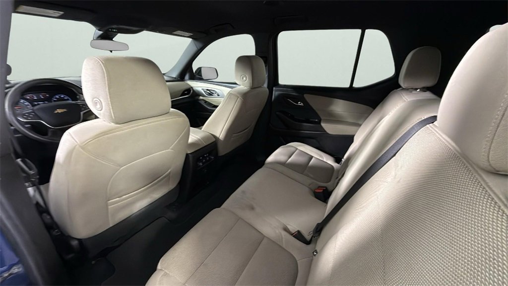 Used 2023 Chevrolet Traverse LS w/ Safety Package image 26
