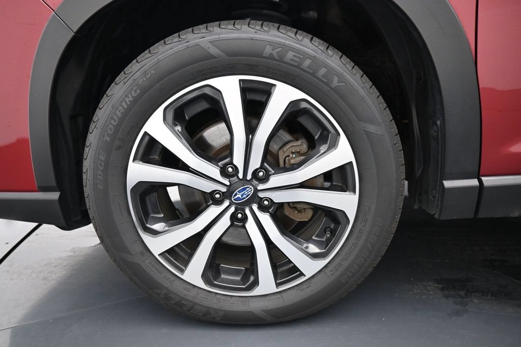 Used 2023 Subaru Forester Limited w/ Popular Package #2 AWD/4WD image 14