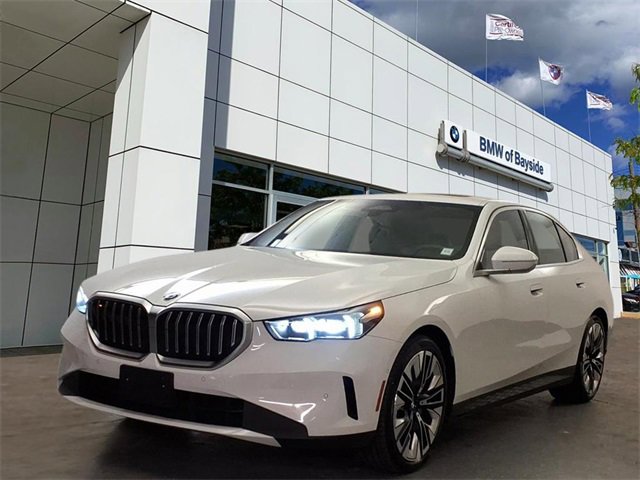 Used 2025 BMW 530i xDrive