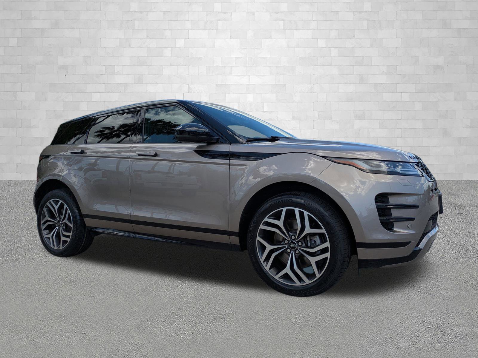 Used 2022 Land Rover Range Rover Evoque R-Dynamic SE AWD/4WD image 1