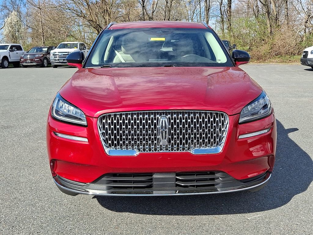 Used 2021 Lincoln Corsair AWD w/ Equipment Group 101A image 2
