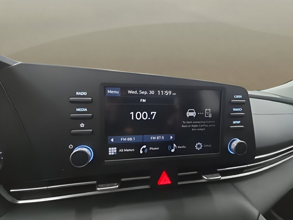 New 2026 Hyundai Elantra SE FWD image 31