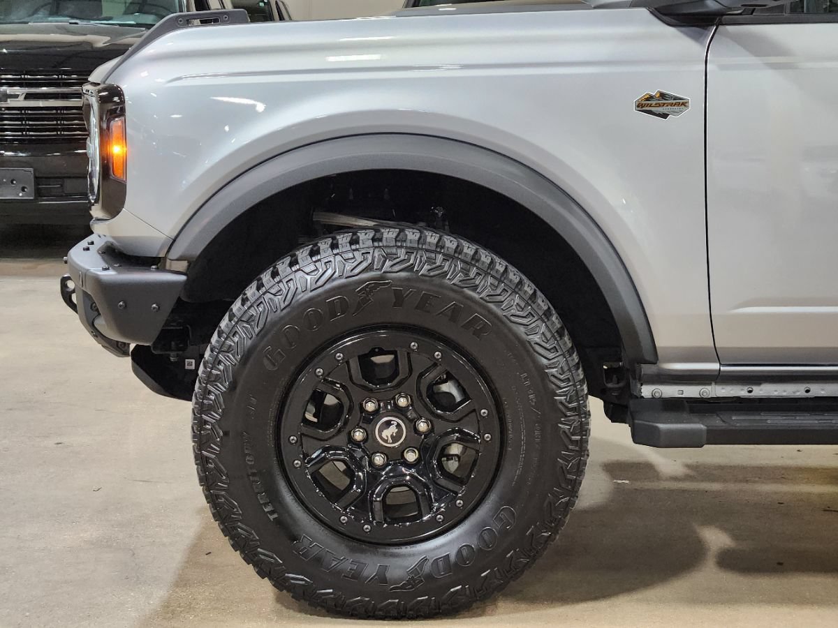 Used 2024 Ford Bronco Wildtrak AWD/4WD image 5